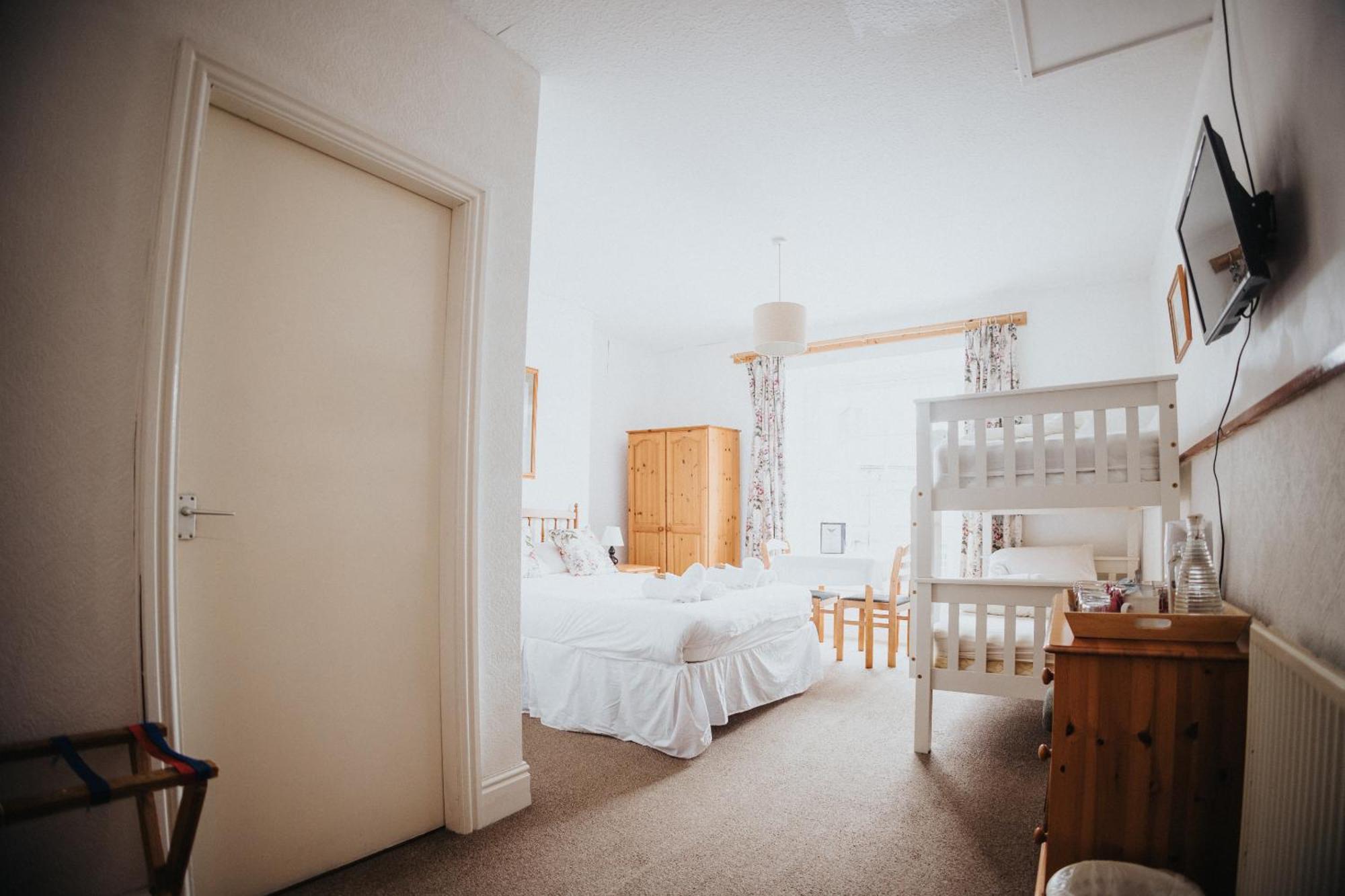 Y Pengwern Bed and Breakfast Ffestiniog Eksteriør billede